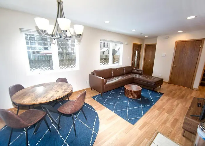 Tucked Away Off Brady - 4 Beds